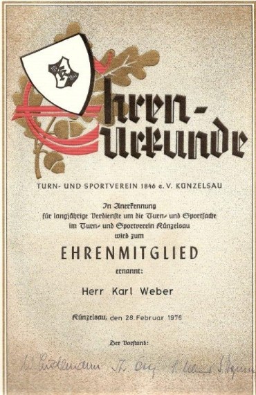 <i>Ernennungsurkunde f�r Karl Weber als Ehrenmitglied des TSV K�nzelsau, 1976</i>.
