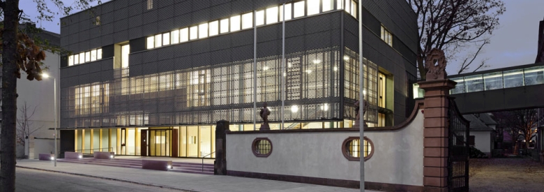 Vorderansicht Gebäude GLA 
Foto: Dirk Altenkirch