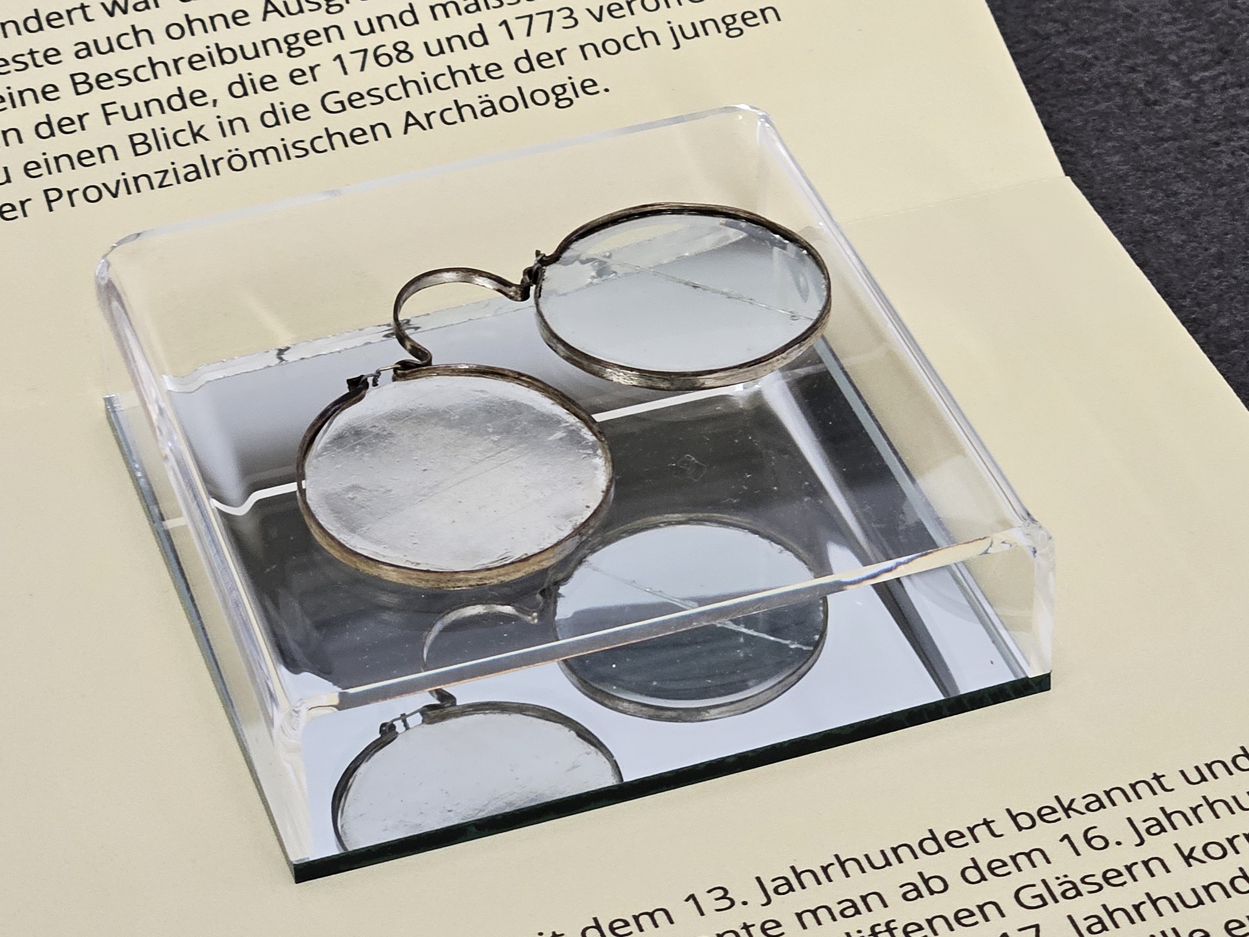 Ausstellung Archiv der Dinge im HZAN