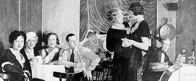 1924 Tanz beschnitten