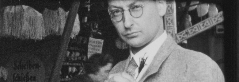 Nestwärme Filmstill - unter Verwendung eines Fotos der Familie Esser