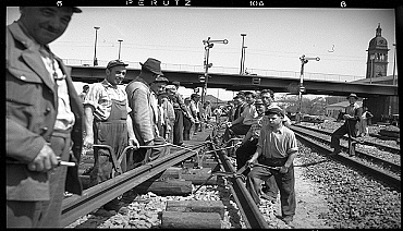 Gleisbauarbeiten in den fünfziger Jahren – ein beliebter Einsatzbereich für „Gastarbeiter“ bei der Bundesbahn, LABW StAL K 414 I Nr. 185
