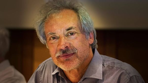 Farbfotografie (Porträt, Schulterstück) von Walter L. Brähler.