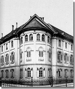 Badischer Landtag, Karlsruhe
Stadtarchiv Karlsruhe 8/PBS oXIVa 1250 Badischer Landtag, Karlsruhe
Stadtarchiv Karlsruhe 8/PBS oXIVa 1250